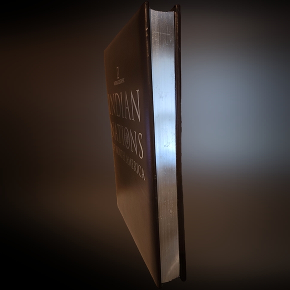 Indian Nations of North America, National Geographic Hard Cover Full Color book - Picture 3 of 11